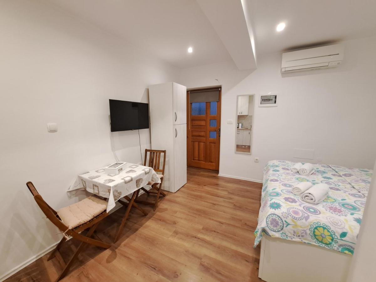 Meressa Nina&Leo Studio Apartments Novigrad Istria 외부 사진
