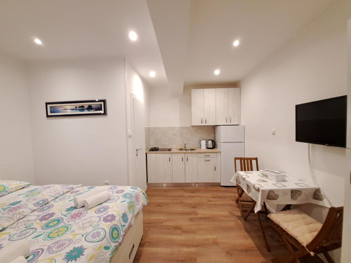 Meressa Nina&Leo Studio Apartments Novigrad Istria 외부 사진
