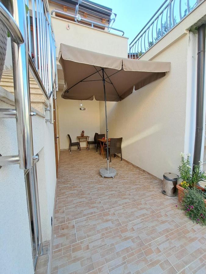 Meressa Nina&Leo Studio Apartments Novigrad Istria 외부 사진